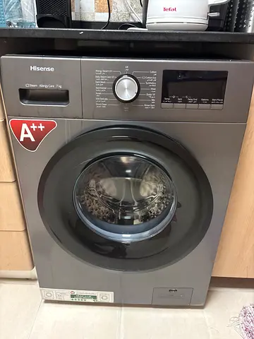Hisense front load washing machine 7kg - good condition