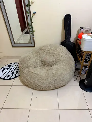 Round Beige Fluffy Floor Pouf / Sofa