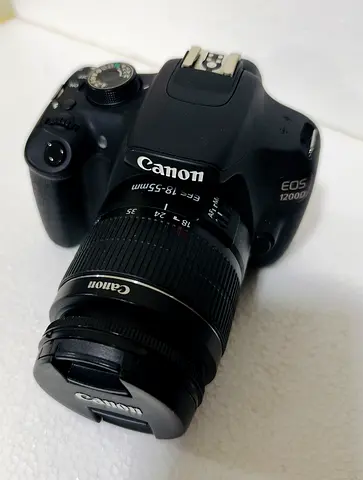 Canon EOS 1200D with Canon EF-S 18-55mm