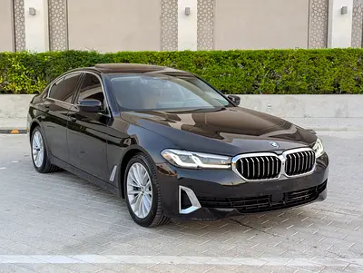 BMW 5-Series 520i 2023 - Korean Specs - Luxury Line Accident-Free Immaculate Condition