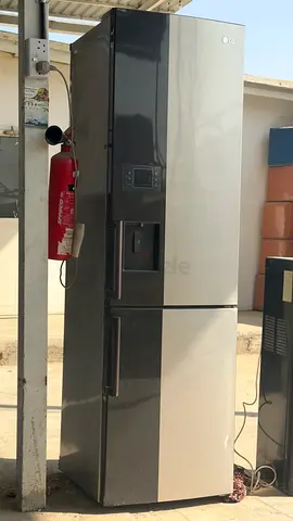 LG bottom-freezer refrigerator