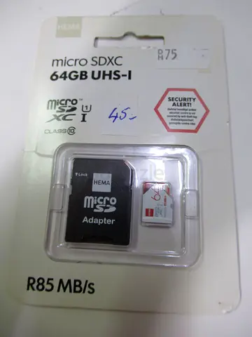 MICRO SD CARD WITH ADAPTOR 64GB NEW