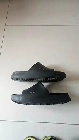 Nike calm sandals