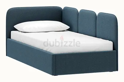 Single upholstered daybed with padded headboard and side panels - blue
