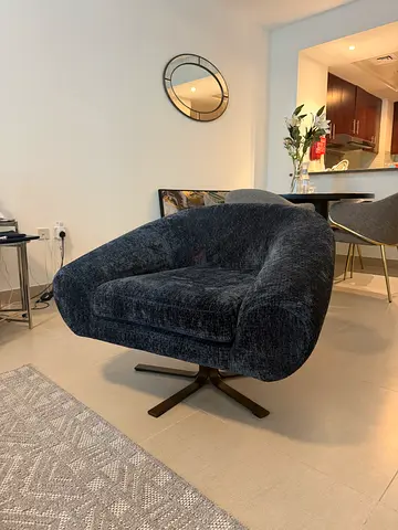 Ritz Swivel Armchair – Excellent Condition