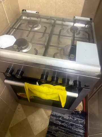 Cooking range