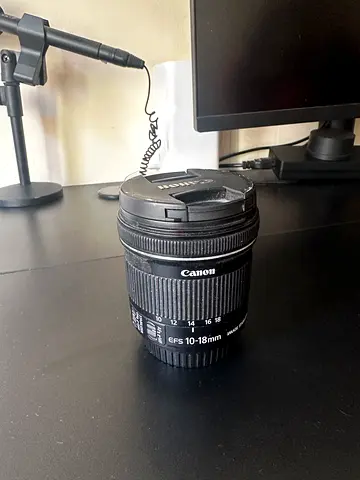 Canon EF-S 10-18mm f/4.5-5.6 IS STM wide-angle lens - good condition