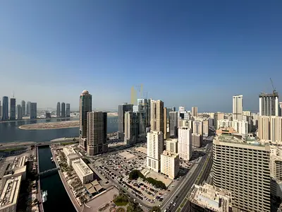 🏡 فرصة مميزة للتملك الحر | شقة 3 غرف وصالة بإطلالة بحرية في برج النور