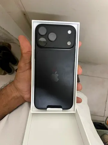 I phone 18 pro max.256gb.