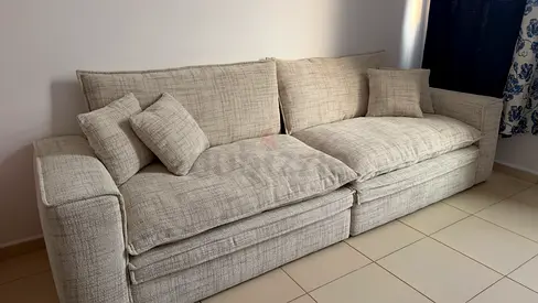 Light beige 4-seater fabric sofa in perfect condition
