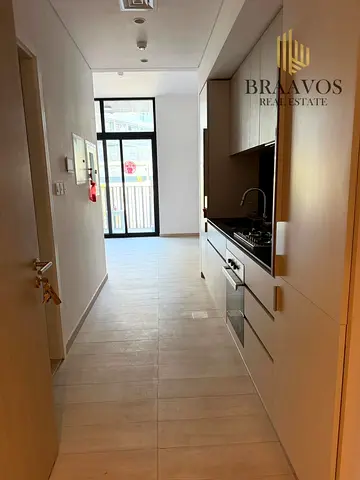 Courtyard View | Studio Apartment | Pool & Gym Access