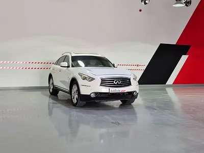 Inspected Car | 2016 Infiniti QX70  | GCC Specs | Ref#541790