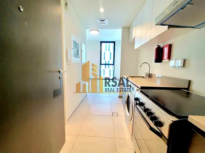 Luxury Studio/Parking Free/Pool View/