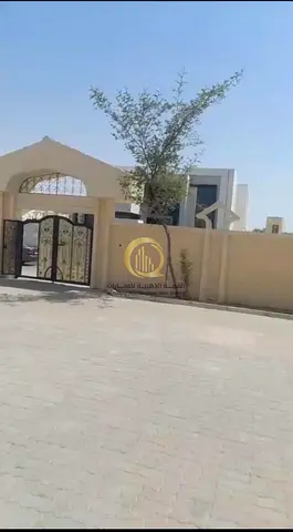 للبيع فيلا مميزة في الخزامية – الشارقة