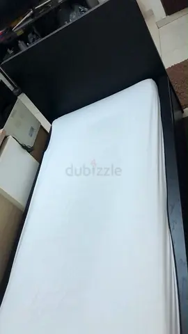 Single Bed Frame with Mattress