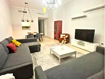 VACANT SOON | CLOSE TO METRO | SPACIOUS AND BRIGHT