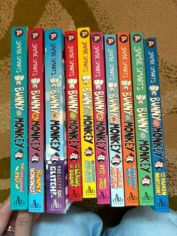 Jamie Smart's Bunny vs Monkey complete kids book set (10 paperback volumes)