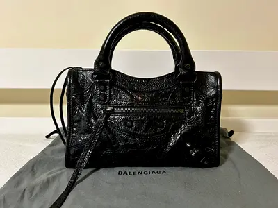 Balenciaga Le City Black