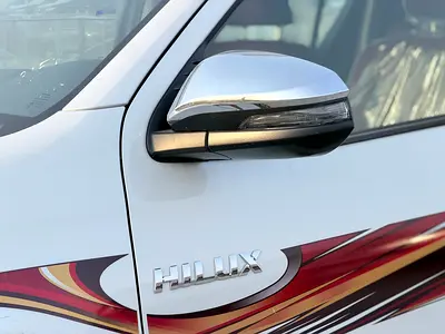 2026 Toyota HILUX — миниатюра 19