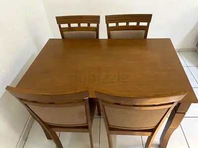 Wooden dining table with 4 chairs-Good condition