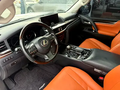 2018 Lexus LX-SERIES — фото 4
