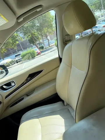 2017 Infiniti QX60 — фото 10