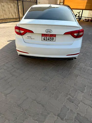 Hyundai Sonata SE 2017 American Specs
