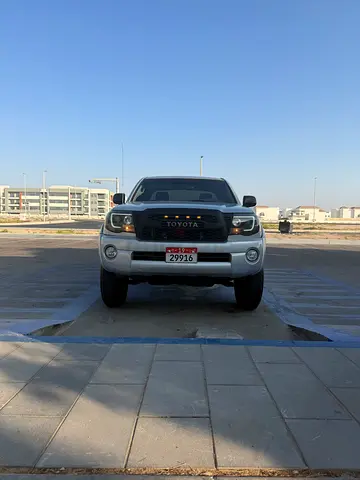 2008 Toyota Tacoma SR5 Canadian Specs Reliable Pickup Truck in Great Condition