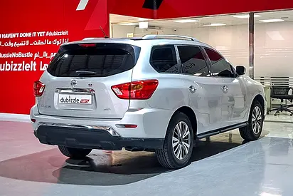 2018 Nissan PATHFINDER photo 6