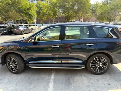 2017 Infiniti QX60 — фото 8
