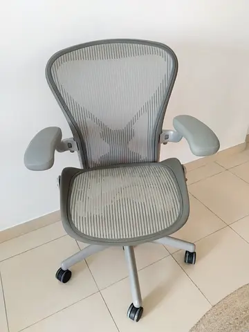For sale Herman miller Aeron chair model B