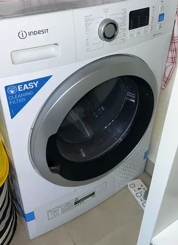 Indesit 9KG Heat Pump Dryer – Excellent Condition, Barely Used