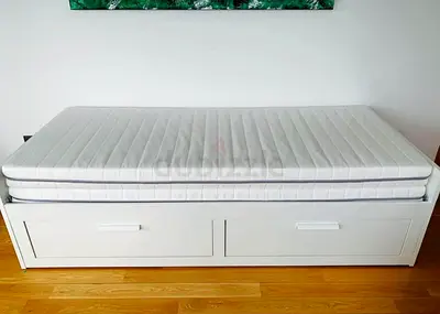 IKEA Brimness Daybed With 2 Mattress and 2 drawers