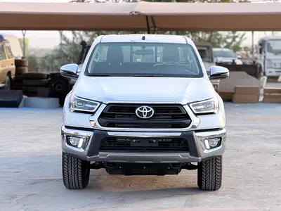 2026 Toyota HILUX — фото 2