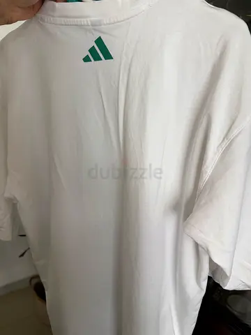 White Adidas T-shirt, size M, lightly used