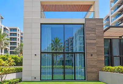 Exclusive | Duplex | Elevator | Roof Garden | Pool