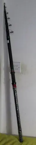 TELESCOPIC 3.9M CARBON FISHING ROD FOR SURF OR ROCKS NEW