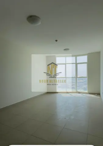2 Master Bedrooms + Hall, Free Parking, Owner Contract