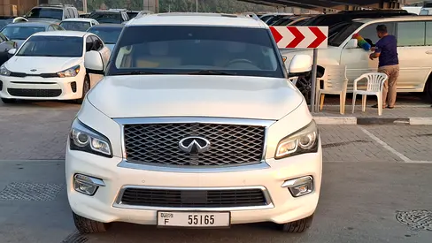 2017 Infiniti QX80 photo 1