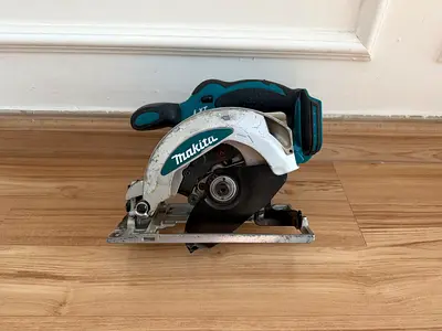 Makita BSS610 - 18volt circular saw