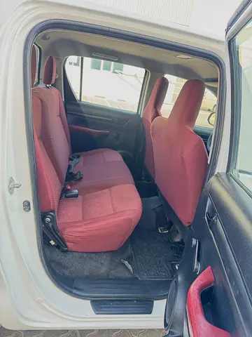 2018 Toyota HILUX — фото 6