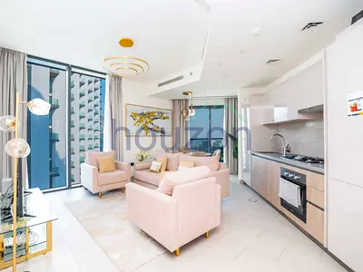 Modern+Elegant 2BR |High ROI |Canal View |Vacant