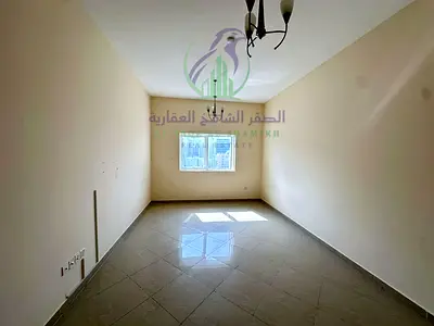 شقة غرفو وصالة مساحة واسعة وتوزيع عملي بإطلالة مفتوحة مميزة وتكييف مجاني قريبة من جميع الخدمات والطرق الرئيسية لسهولة الحركة