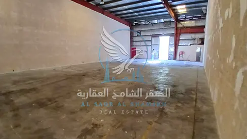 مستودع 3,500 قدم بالصناعية 15 | كهرباء 35 KW