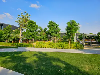 5% DP | Central lagoon pool | Gated community