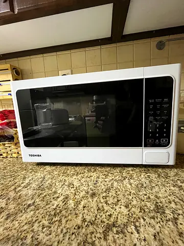 Toshiba Countertop Microwave