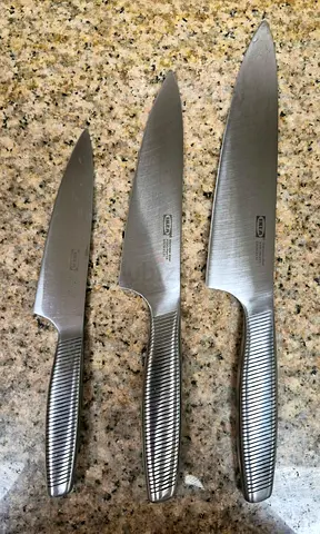 Set of 3 Stainless Steel Kitchen Knives - Excellent Condition