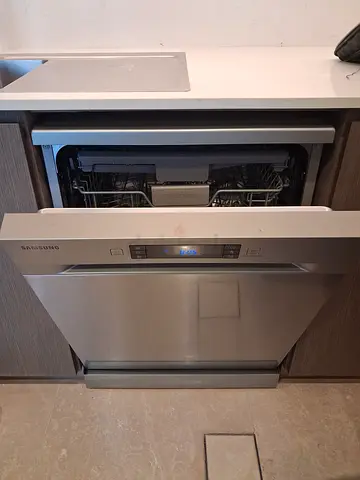 Samsung latest model digital dishwasher