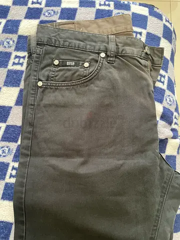 Hugo boss Dark grey men's jeans - size 31