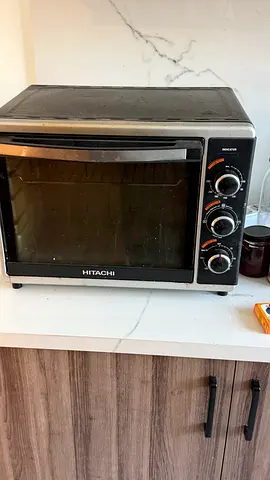 Hitachi countertop electric oven - used, good working condition